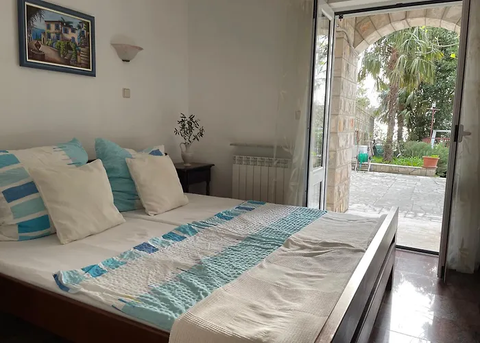 Apartments Sana