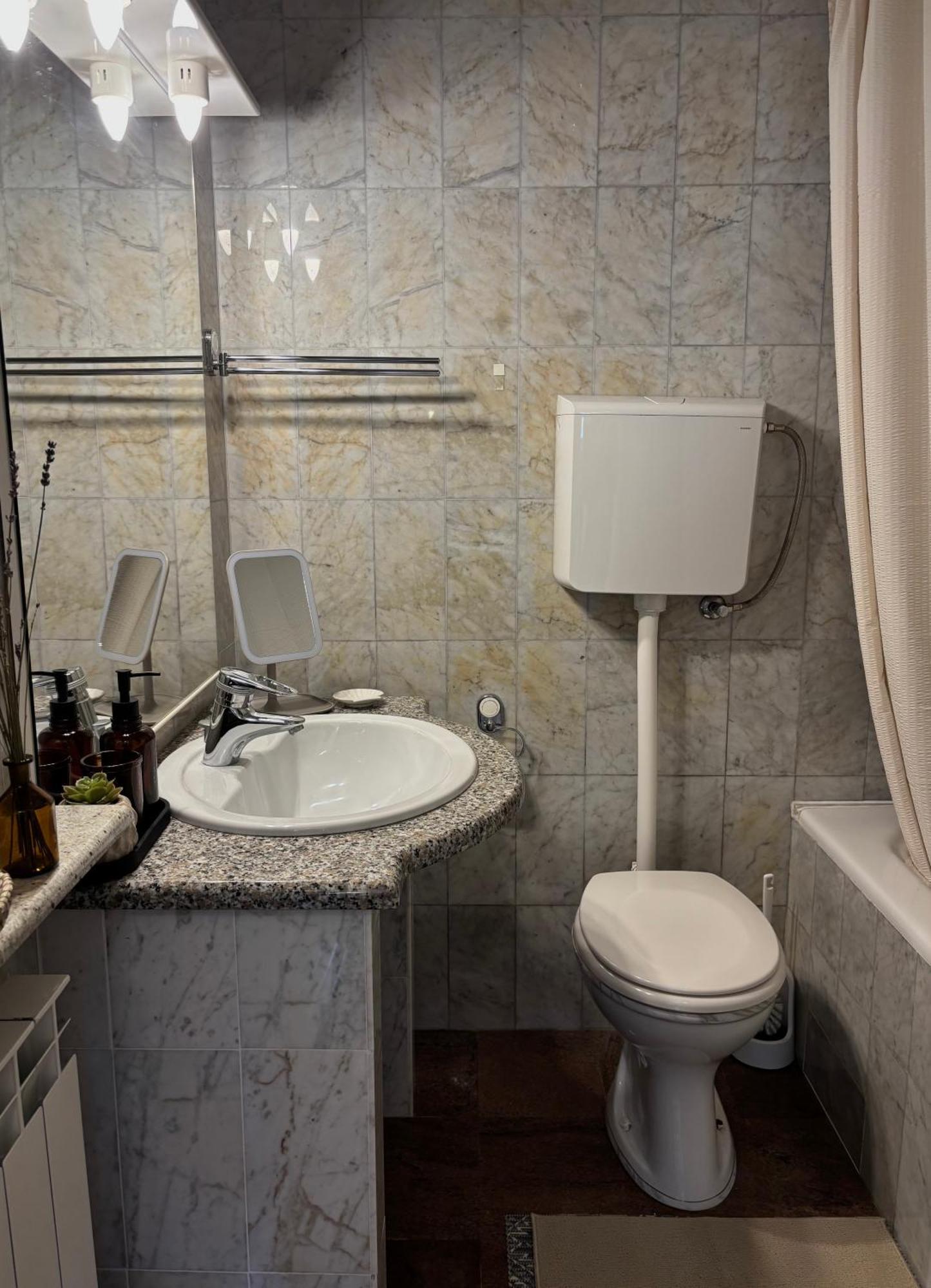 Apartment Sana Sveti Stefan